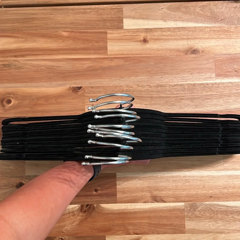 Set of 11 “Mr” Velvet No Slip Hangers